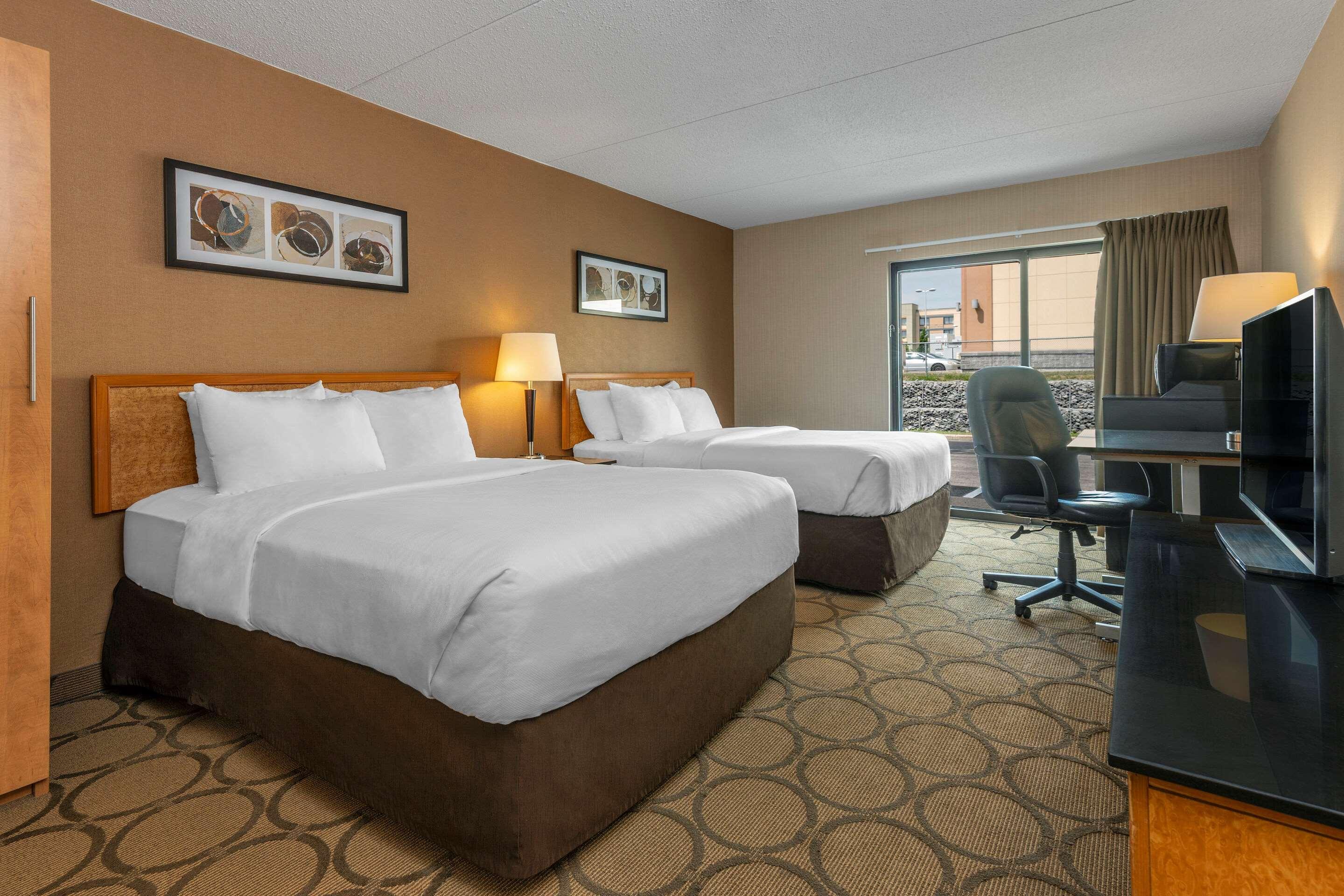 Comfort Inn Кобург Экстерьер фото